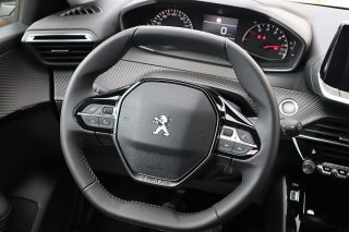 Peugeot 208 Allure PT100| Kamera | Keyless |LED|